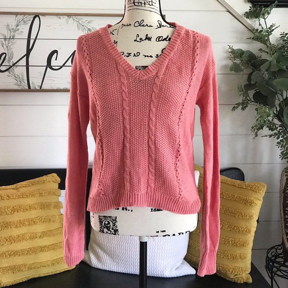 AEROPOSTALE Dark Pink Knit Sweater - Small